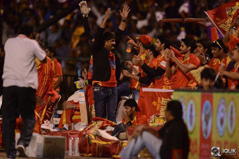 CCL-5-Telugu-Warriors-vs-Bengal-Tigers-Match-Photos